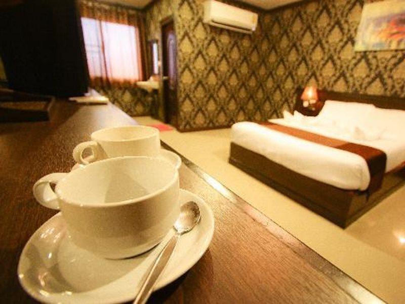 Romena Grand Hotel Chiang Mai Ngoại thất bức ảnh