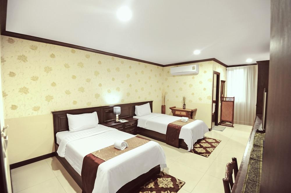 Romena Grand Hotel Chiang Mai Ngoại thất bức ảnh