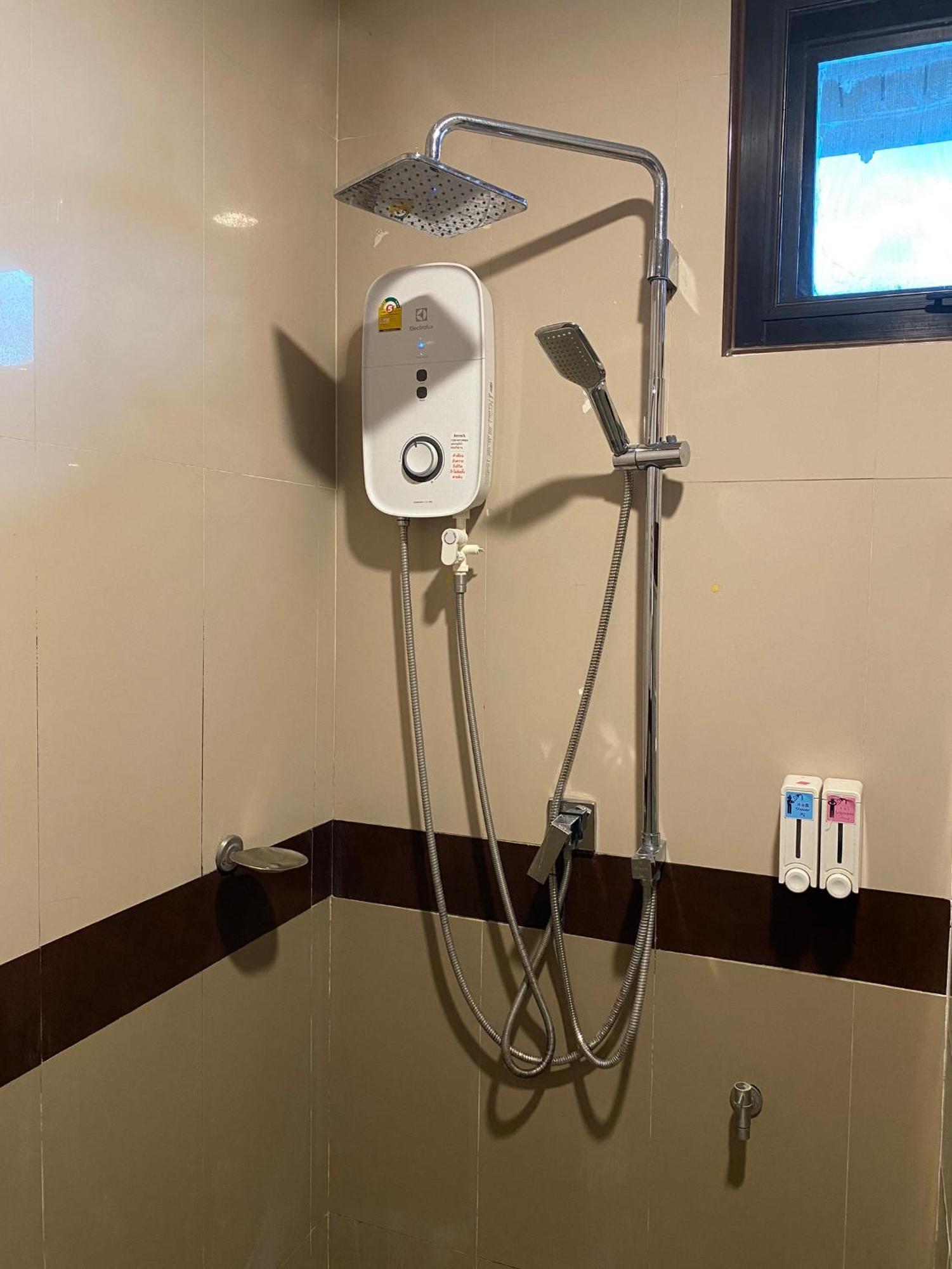 Romena Grand Hotel Chiang Mai Ngoại thất bức ảnh