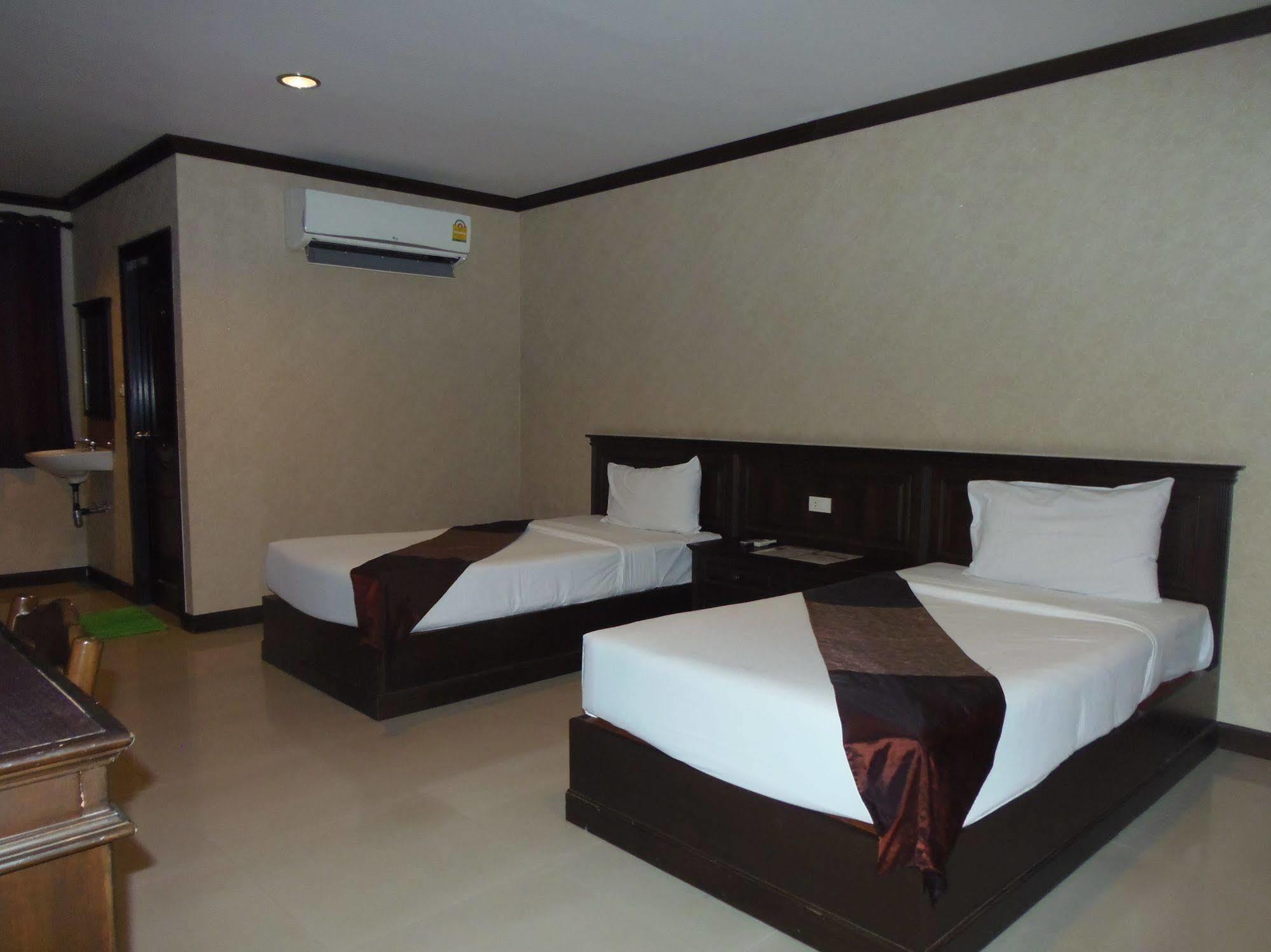 Romena Grand Hotel Chiang Mai Ngoại thất bức ảnh